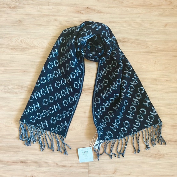 COACH SIGNATURE WOOL SCARF # CH135 - Picture 1 of 12